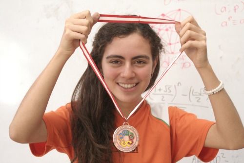 La bicampeona mexicana en matemáticas que rompe estereotipos
