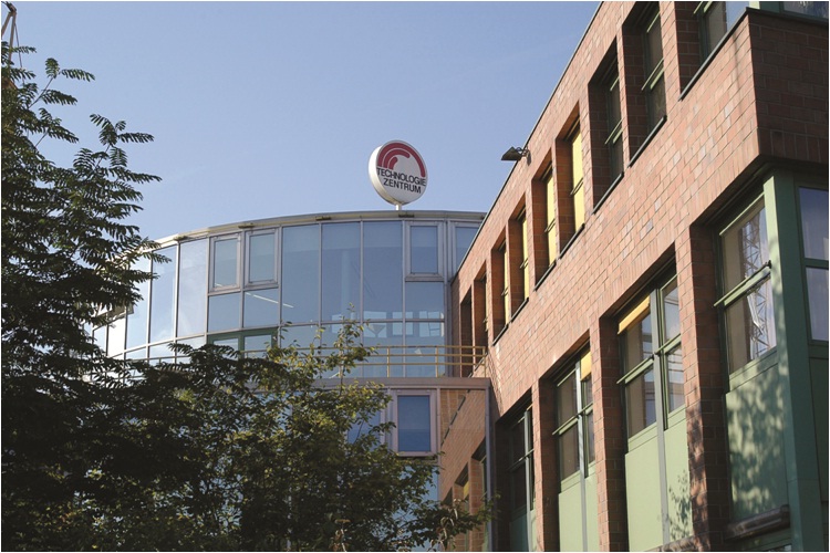 Apoyo para empresas jóvenes de alta tecnología