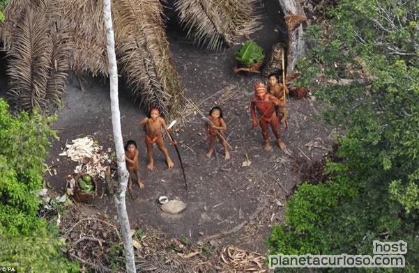 Localiza Brasil, vía satélite, una tribu indígena desconocida