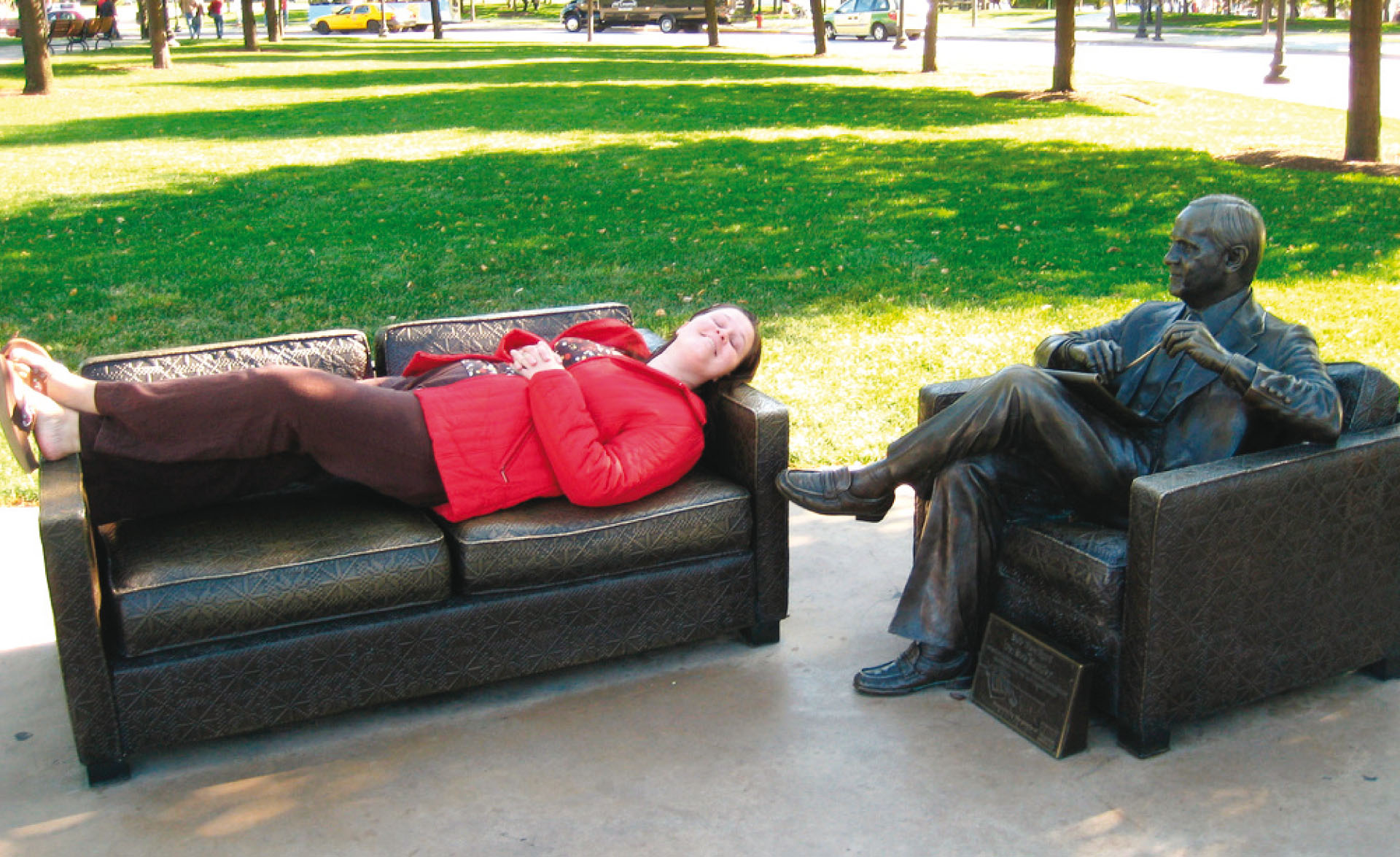 Ayudar al hombre y su colectividad, objetivo perenne de  la psiquiatría