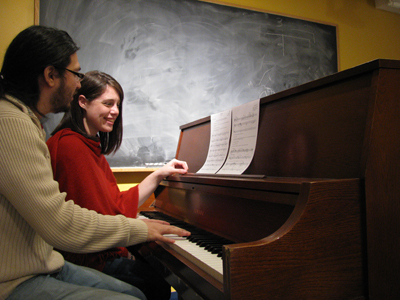 Aprenderán Teatro Musical en la UANL