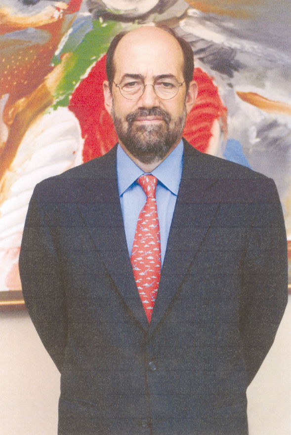 Personajes Científicos y Tecnólogos de Nuevo León: Farías Martínez, Luis