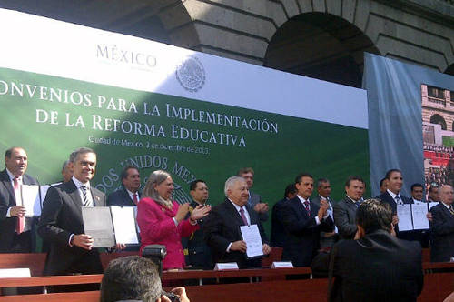 La UNESCO reafirma su apoyo a la reforma educativa mexicana