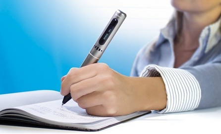 La pluma es más poderosa que el teclado