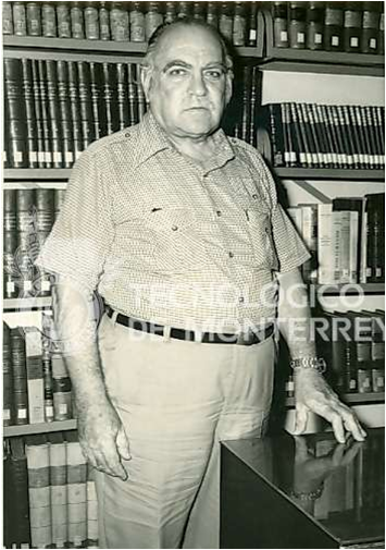 Eugenio del Hoyo a través de la historia