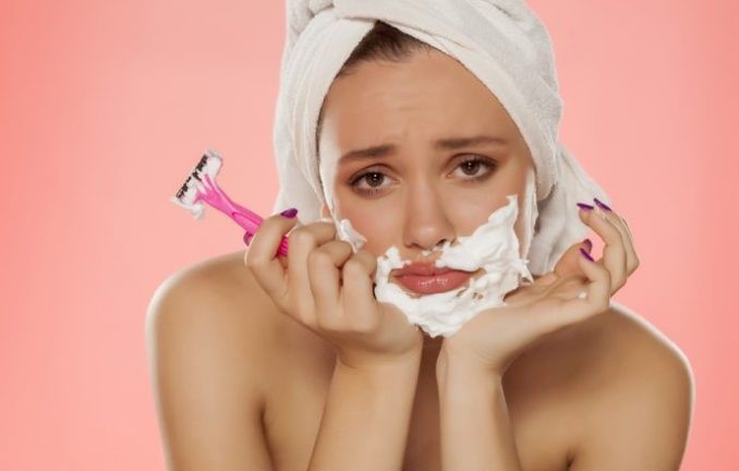 Hirsutismo o vello excesivo en la mujer